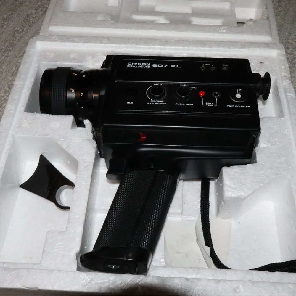 607 XL Black Video Camera